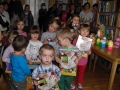 Wiosna i konkurs plastyczny w bibliotece w Okocimiu